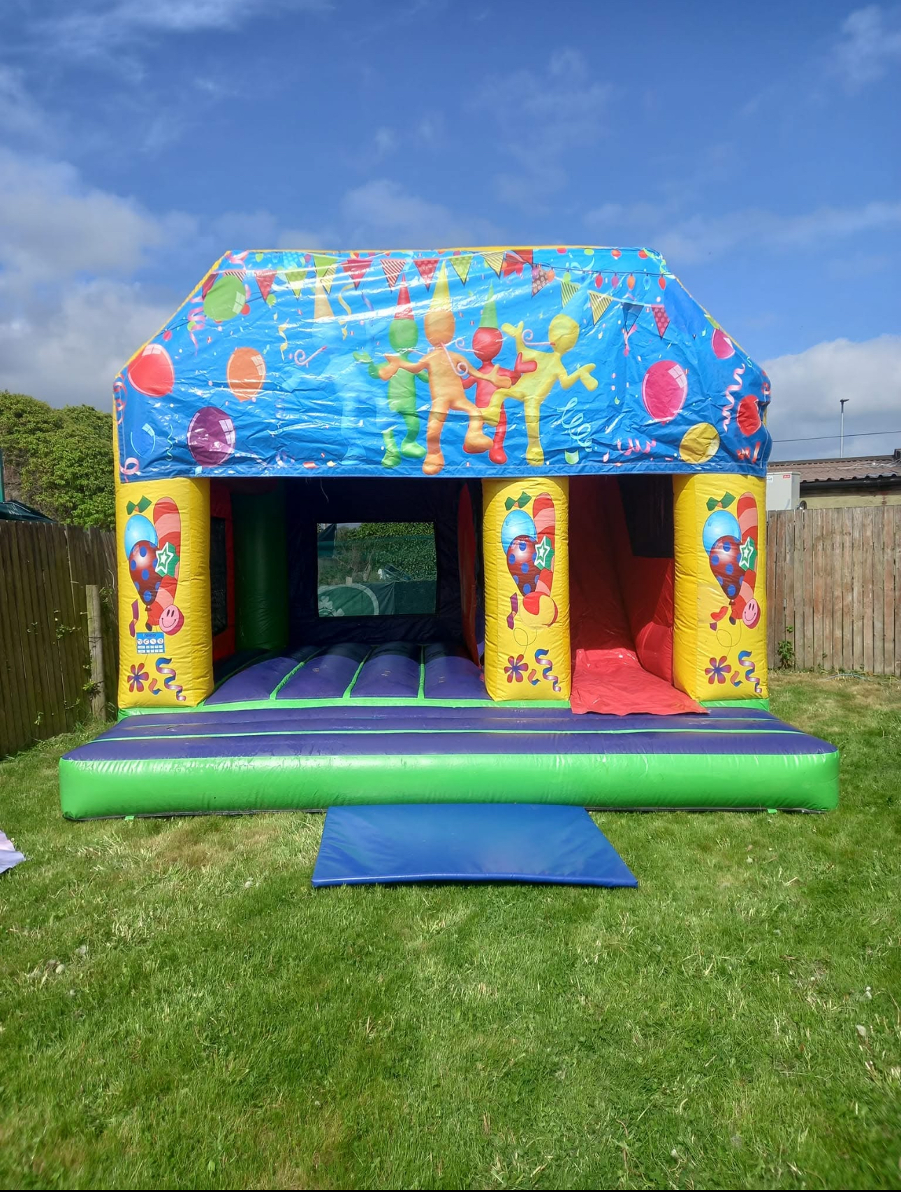 Party castle setup